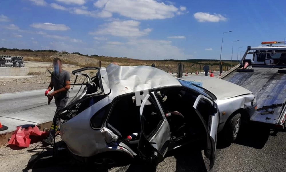Ταυτοποιήθηκαν οι διακινητές παράνομων μεταναστών που ενεπλάκησαν σε τροχαίο